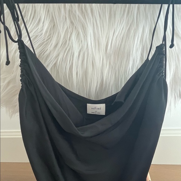 Aritzia Wilfred top - Picture 3 of 3